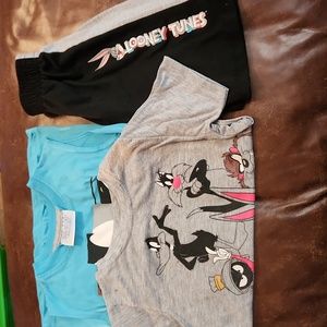 Looney Tunes 3 piece outfit size 4